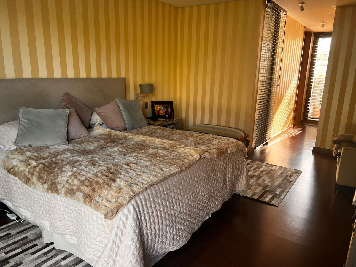 Venta Casa NO 4D 4B 3E 1B La Dehesa - Lo Barnechea