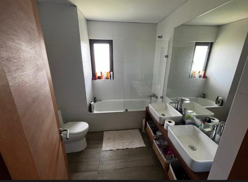 Arriendo Casa NO 4D en suite Walk-in cl&oacute;set 4B 3E 1B Chicureo - Colina
