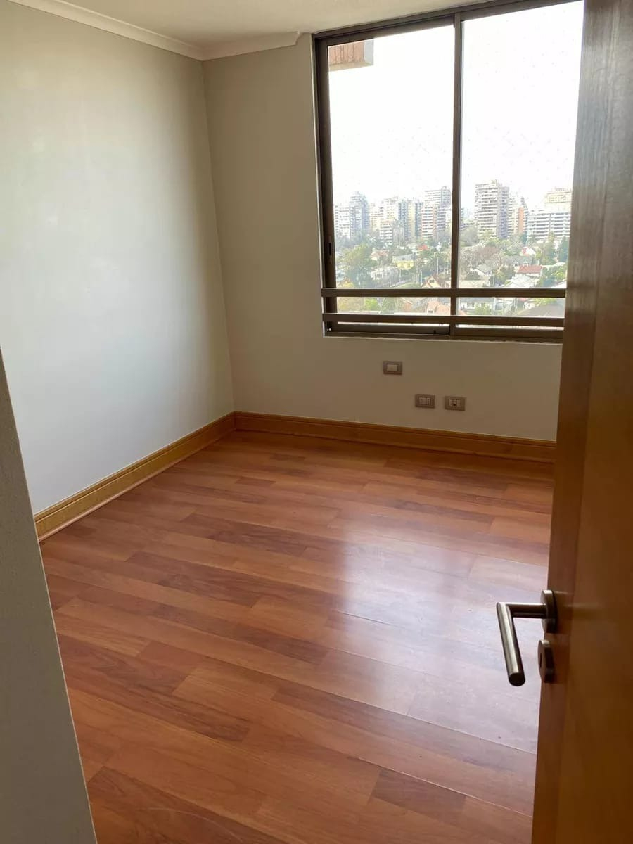 Arriendo Departamento SP 4D 3B 1E 1B Metro Escuela Militar - Las Condes