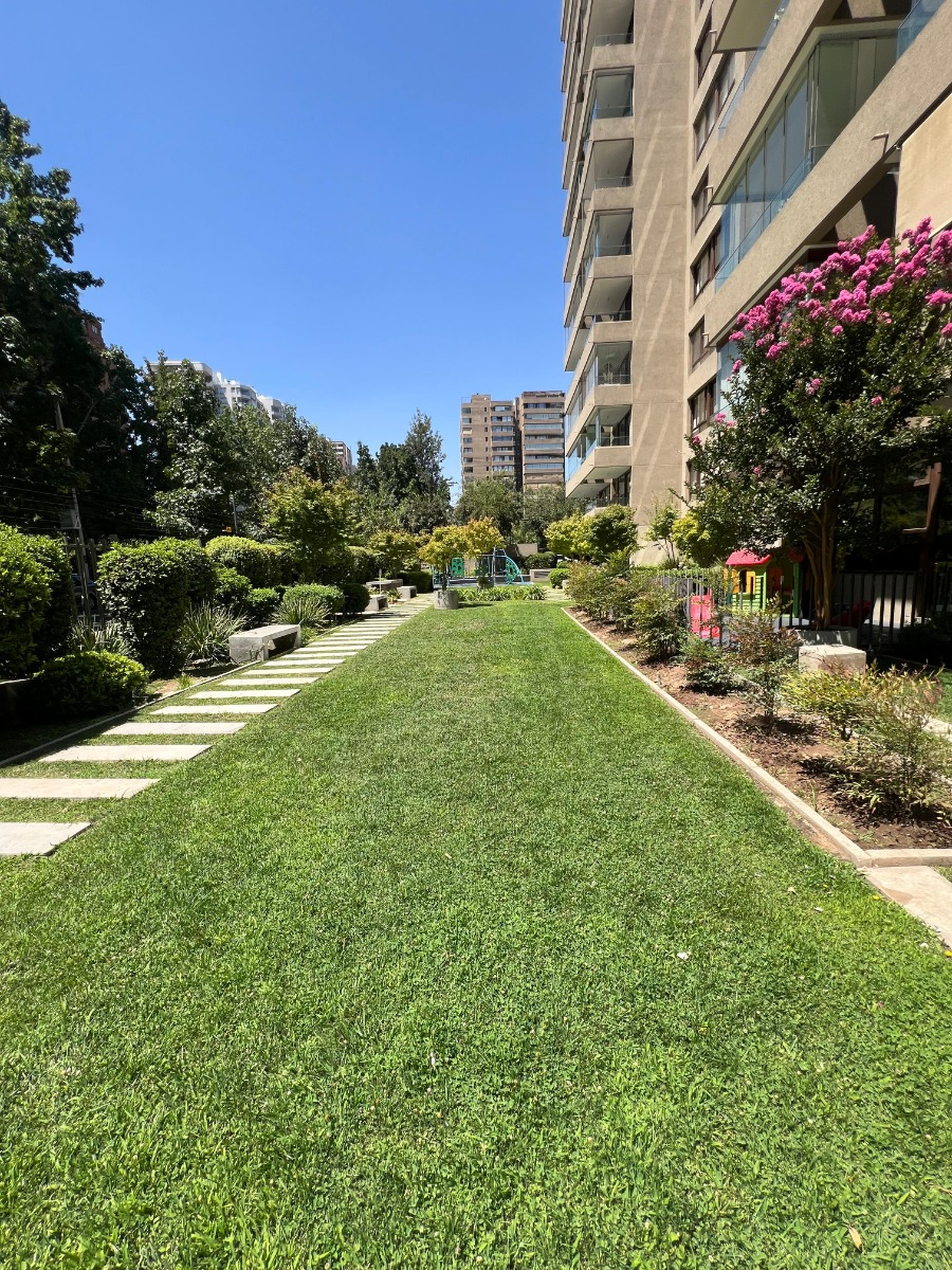 Arriendo Departamento NO 3D en suite Walk-in cl&oacute;set 3B 2E 1B Parque Arauco - Las Condes