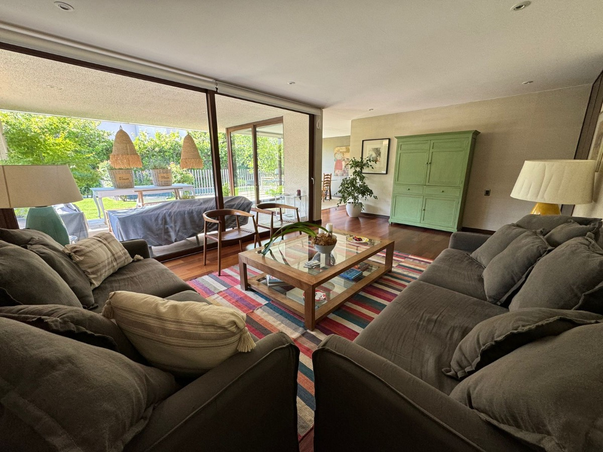 Venta Casa N 4D 4B 2E 1B Los Trapenses - Lo Barnechea