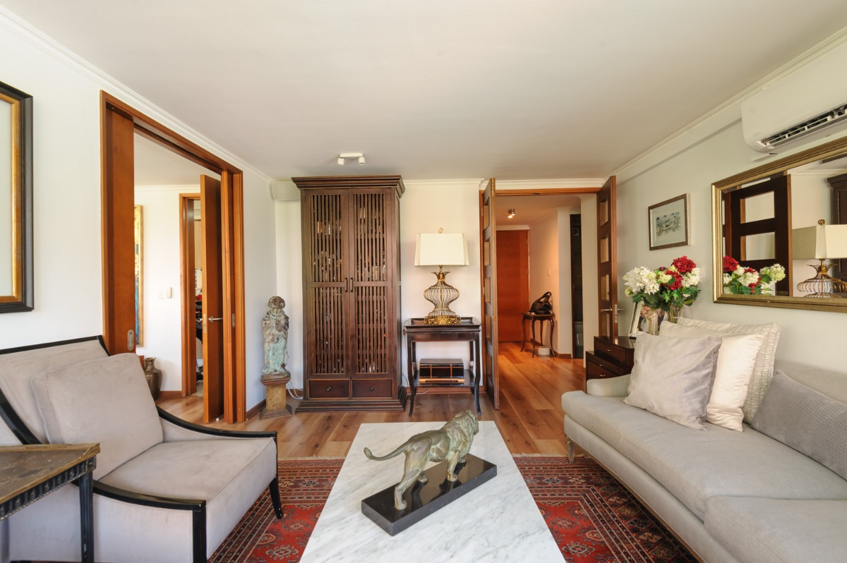 Venta Departamento NP 3D en suite Walk-in cl&oacute;set 3B 2E 1B La Llaver&iacute;a - Vitacura