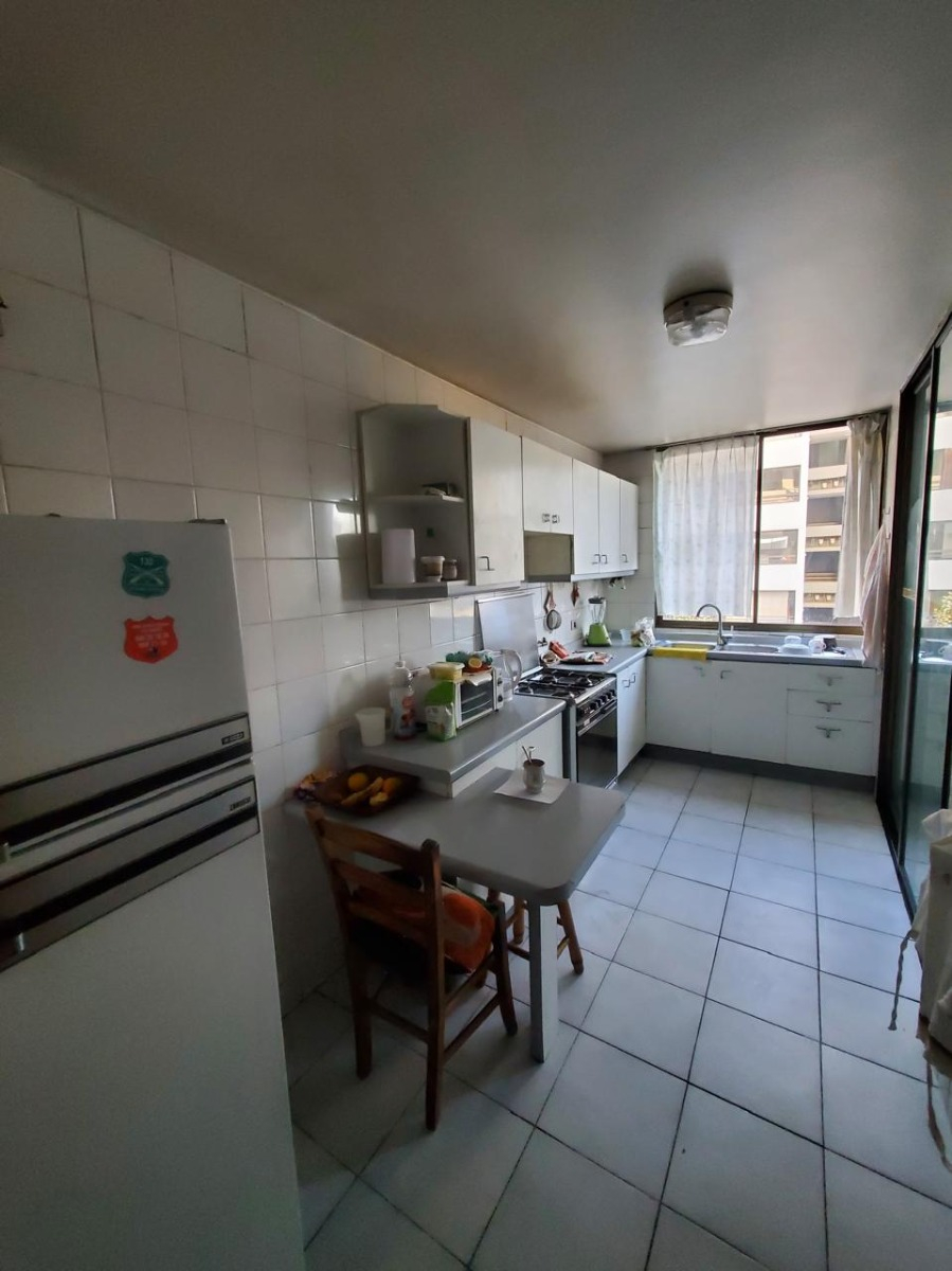 Arriendo Departamento NO 4D en suite Walk-in cl&oacute;set 3B 2E Metro Hernando de Magallanes - Las Condes