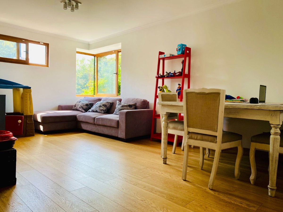 Venta Casa NO 6D en suite Walk-in cl&oacute;set 5B 2E 1B Los Dominicos - Las Condes