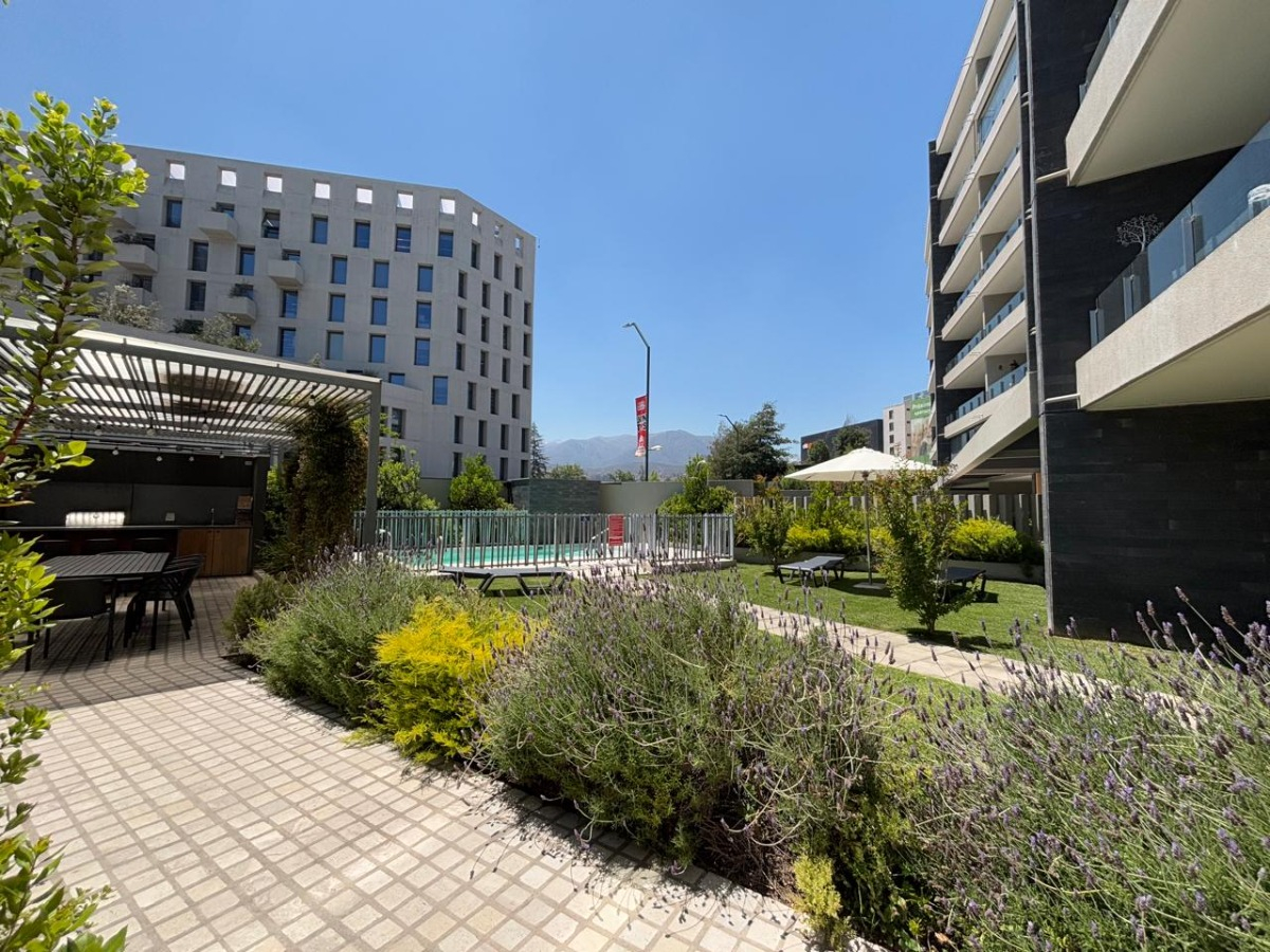 Venta Departamento SP 2D en suite Walk-in cl&oacute;set 2B 1E 1B La Dehesa - Lo Barnechea