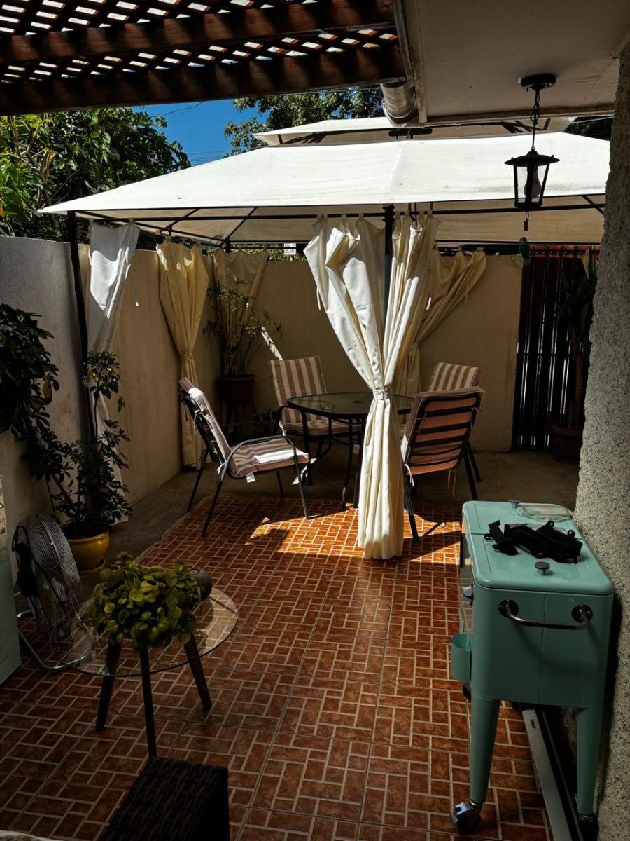 Venta Casa 4D 3B 2E Rotonda Atenas - Las Condes