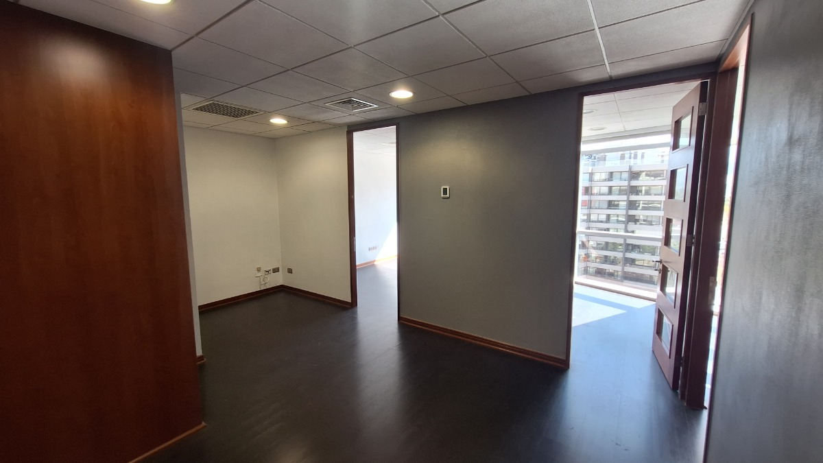 Arriendo Oficina NO 1B 2E Alto Las Condes - Las Condes