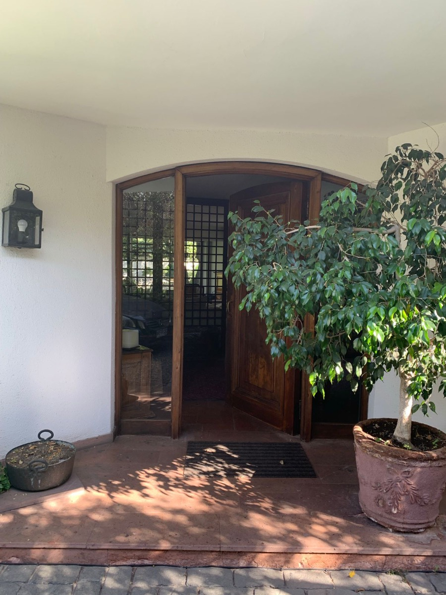 Arriendo Casa 4D Jard&iacute;n Del Este - Vitacura