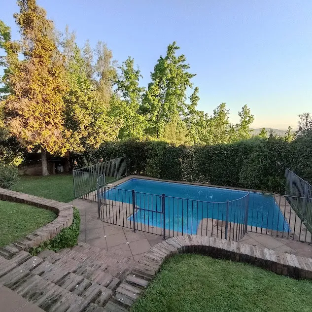 Venta Casa NOSP 5D WI cl&oacute;set Suite 4B 4E 1Bd El Huinganal - Lo Barnechea