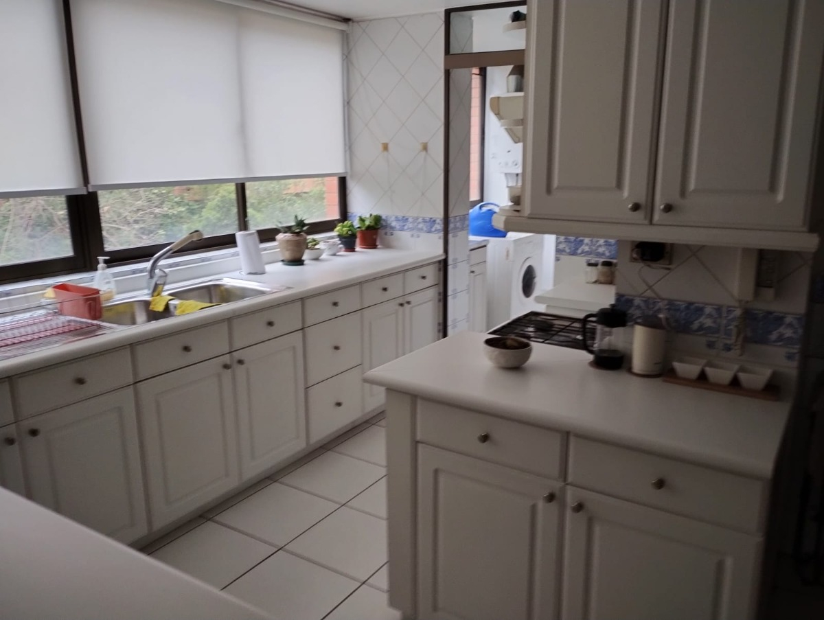 Venta Departamento 4D en suite Walk-in cl&oacute;set 4B 2E 1B Jard&iacute;n Del Este - Vitacura