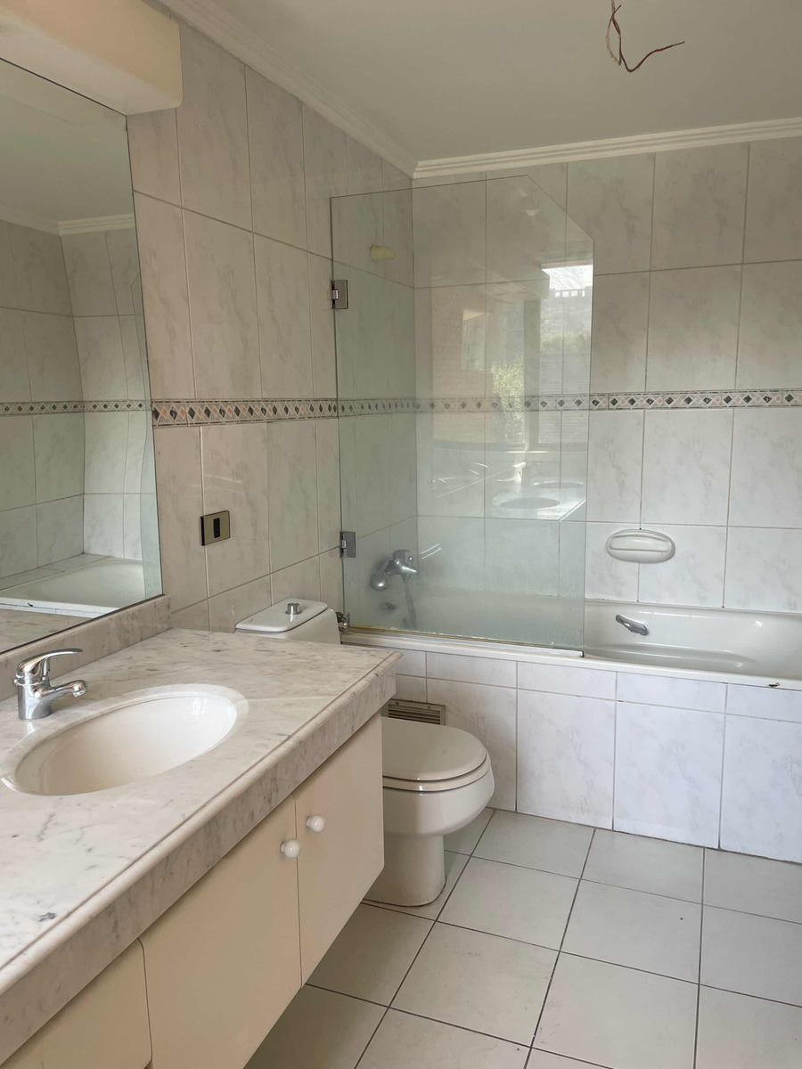 Venta Departamento NO 3D en suite Walk-in cl&oacute;set 3B 1E 1Bd Nueva Las Condes - Las Condes