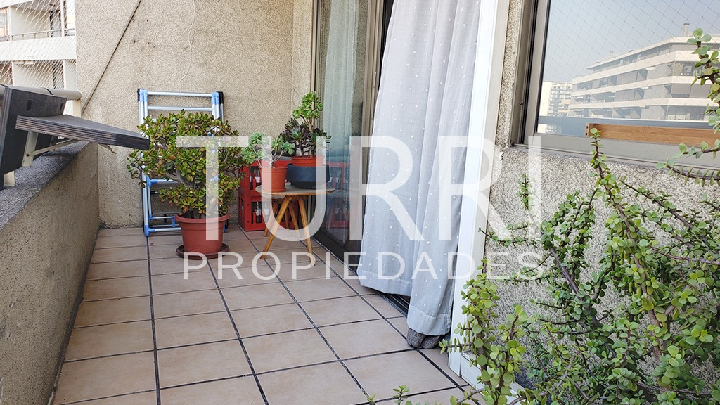 Arriendo Departamento NO 2D en suite 2B 1E 1B Barrio El Golf - Las Condes