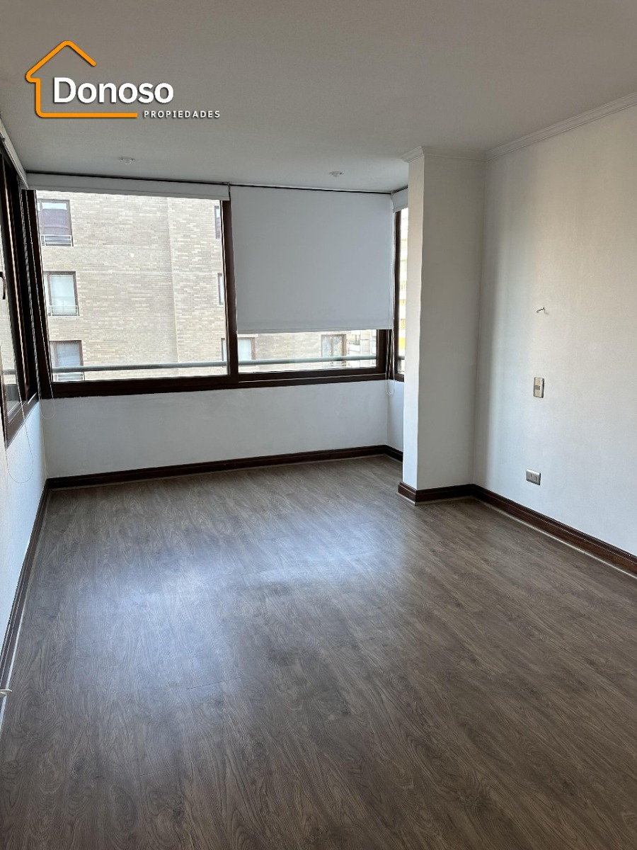 Arriendo Departamento SP 3D en suite Walk-in cl&oacute;set 3B 1E 1B Parque Arauco - Las Condes