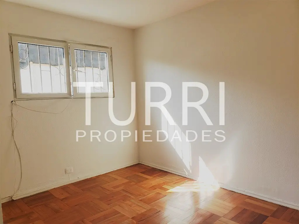 Arriendo Casa O 4D 3B 2E Metro Escuela Militar - Las Condes