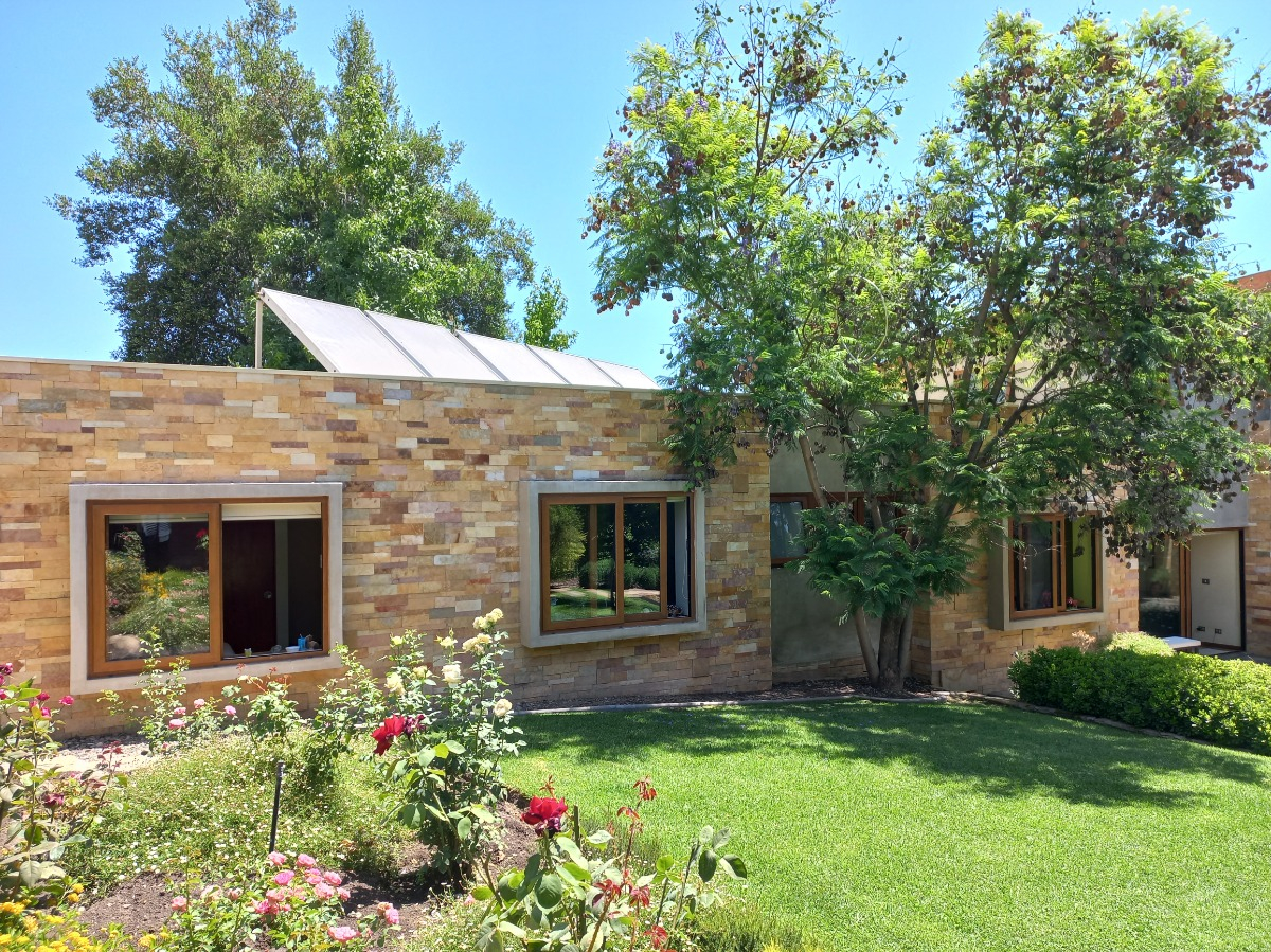 Venta Casa NP 5D en suite Walk-in cl&oacute;set 4B 6E 2B Chicureo - Colina