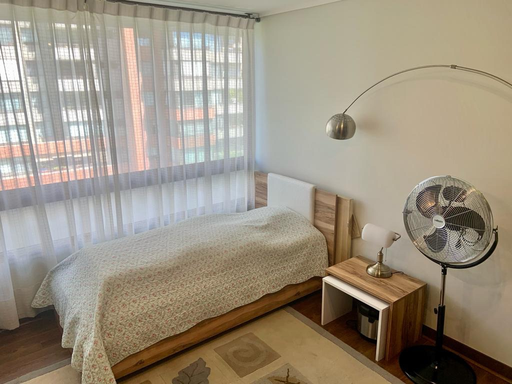 Venta Departamento O 3D en suite Walk-in cl&oacute;set 3B 1E 1B Barrio El Golf - Las Condes