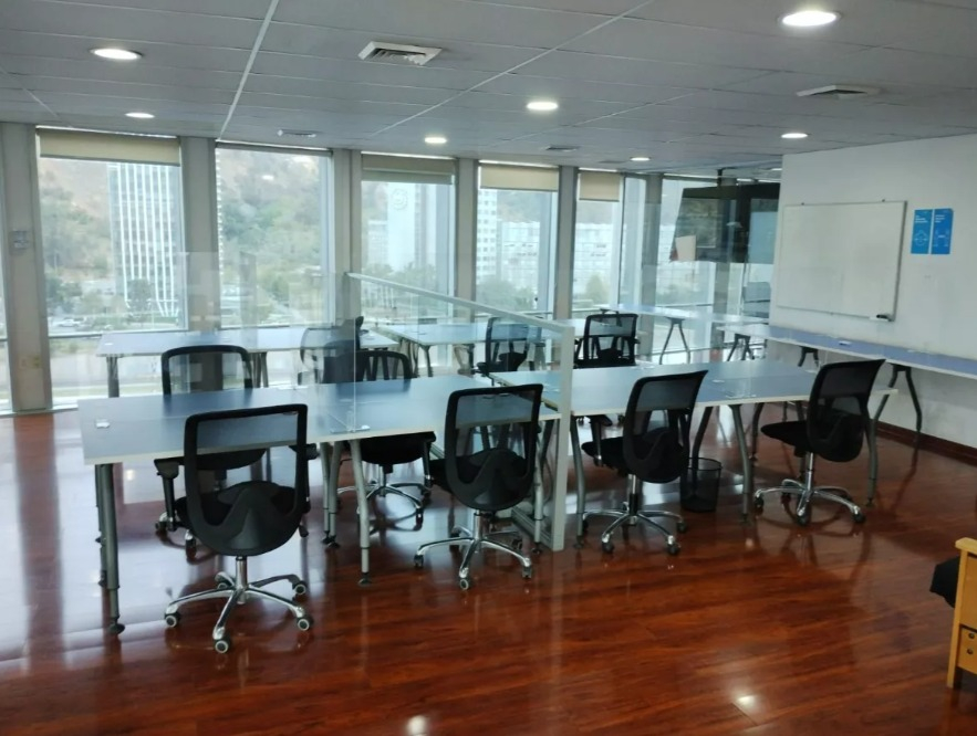 Arriendo Oficina NO 3B 3E 1B Pedro de Valdivia - Providencia