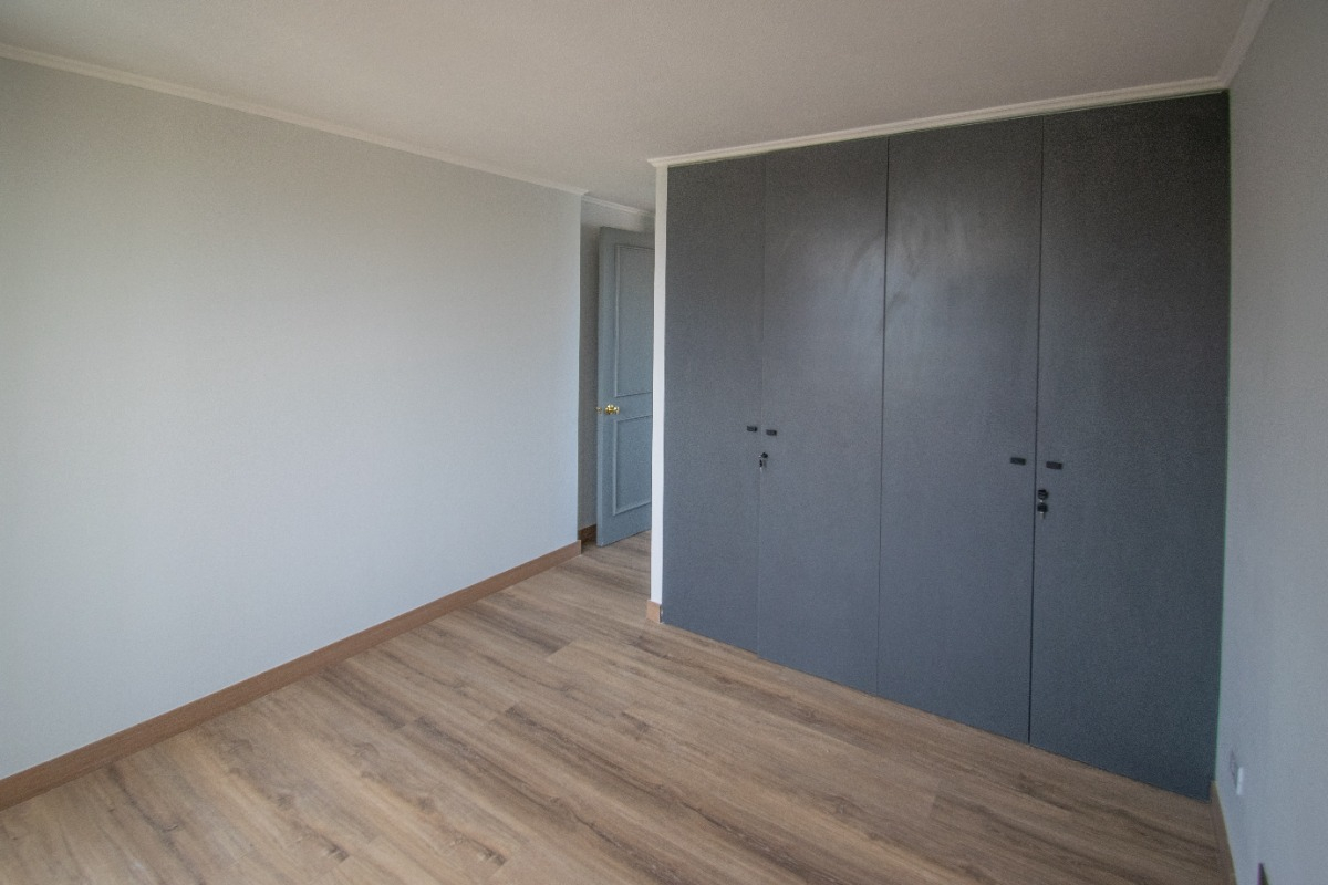 Venta Departamento NOSP 5D en suite Walk-in cl&oacute;set 3B 2E 1B  - Providencia