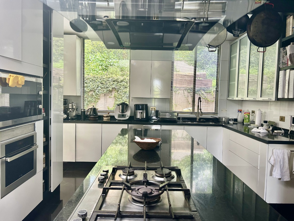 Venta Casa O 5D en suite Walk-in cl&oacute;set 5B 4E 1B Los Trapenses - Lo Barnechea