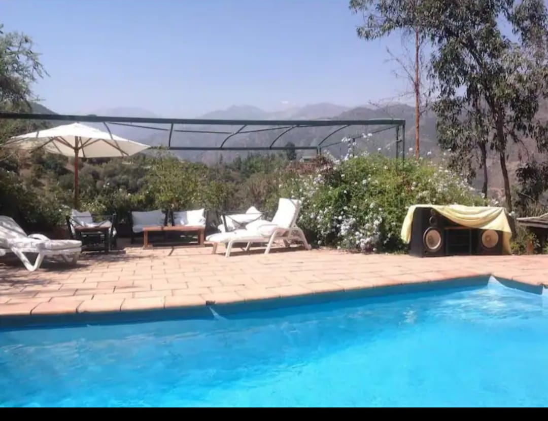 Arriendo Casa 6D El Array&aacute;n - Lo Barnechea