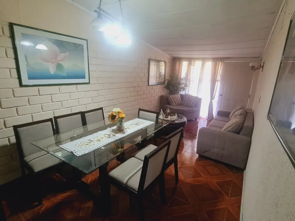 Venta Casa 2D 1B 2E Rotonda Atenas - Las Condes
