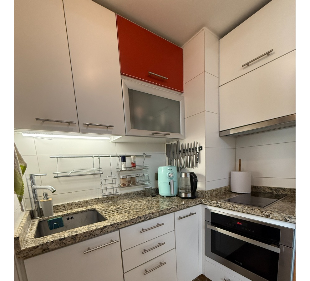 Arriendo Departamento NO 1D en suite Walk-in cl&oacute;set 1B 1E 1B Mall Sport - Las Condes