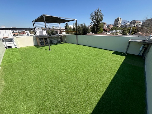 Arriendo Casa 5D Rotonda Atenas - Las Condes