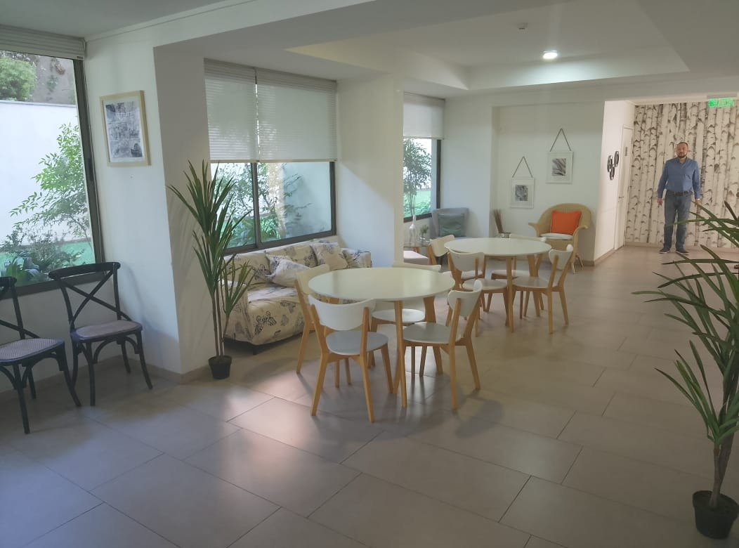 Arriendo Departamento 3D en suite Walk-in cl&oacute;set 2B 1E 1B In&eacute;s de Su&aacute;rez - Providencia