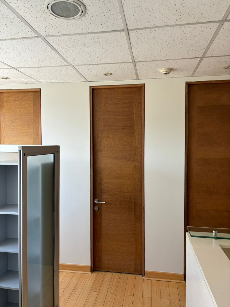 Arriendo Oficina SO 2B 1E Pedro de Valdivia - Providencia