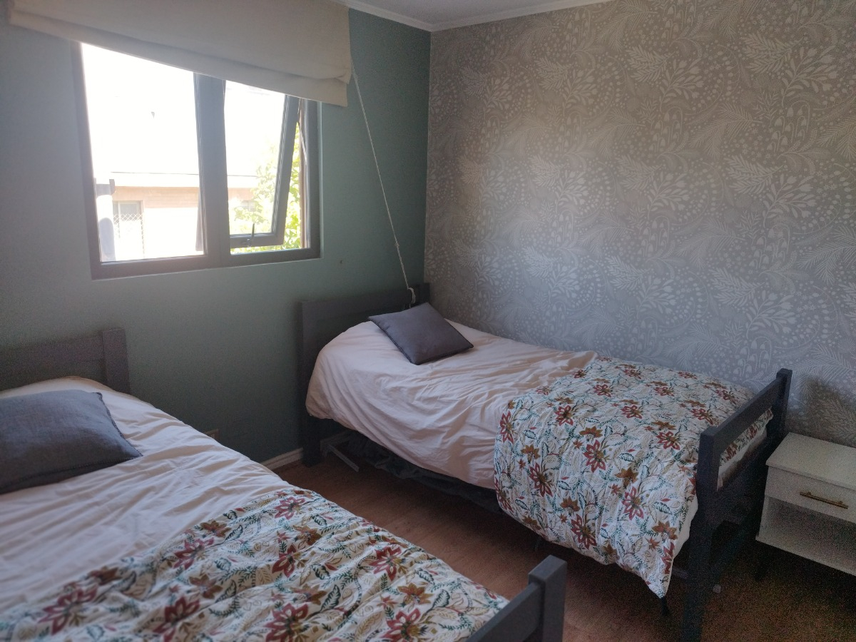 Arriendo Casa NO 4D 4B 3E 1B San Carlos de Apoquindo - Las Condes