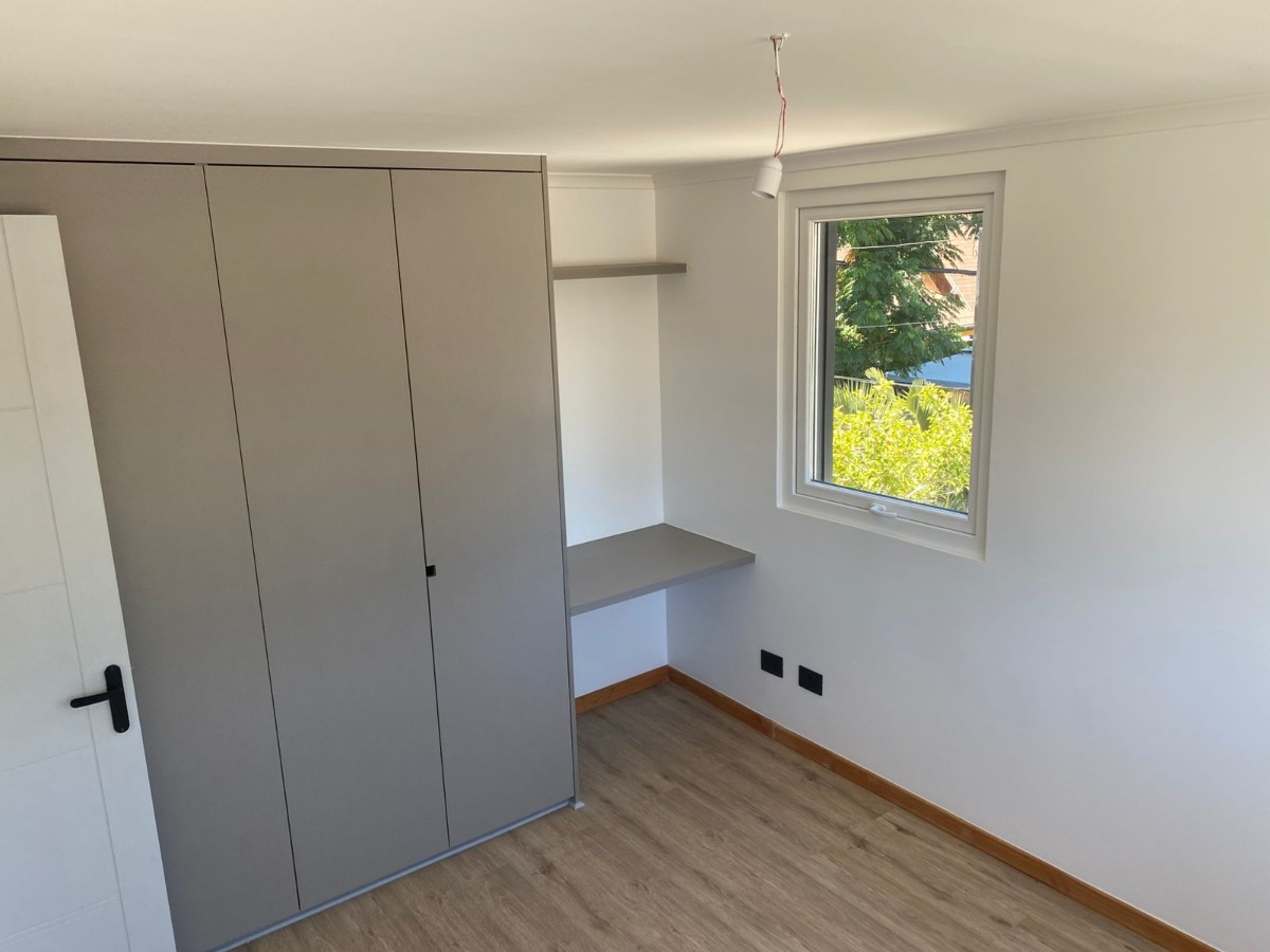 Venta Casa NO 3D en suite Walk-in cl&oacute;set 3B 2E 1Bd Estoril - Las Condes