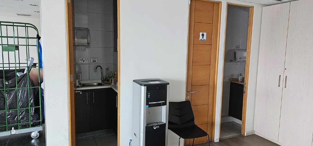 Arriendo Oficina 2B 3E 1B Pedro de Valdivia - Providencia