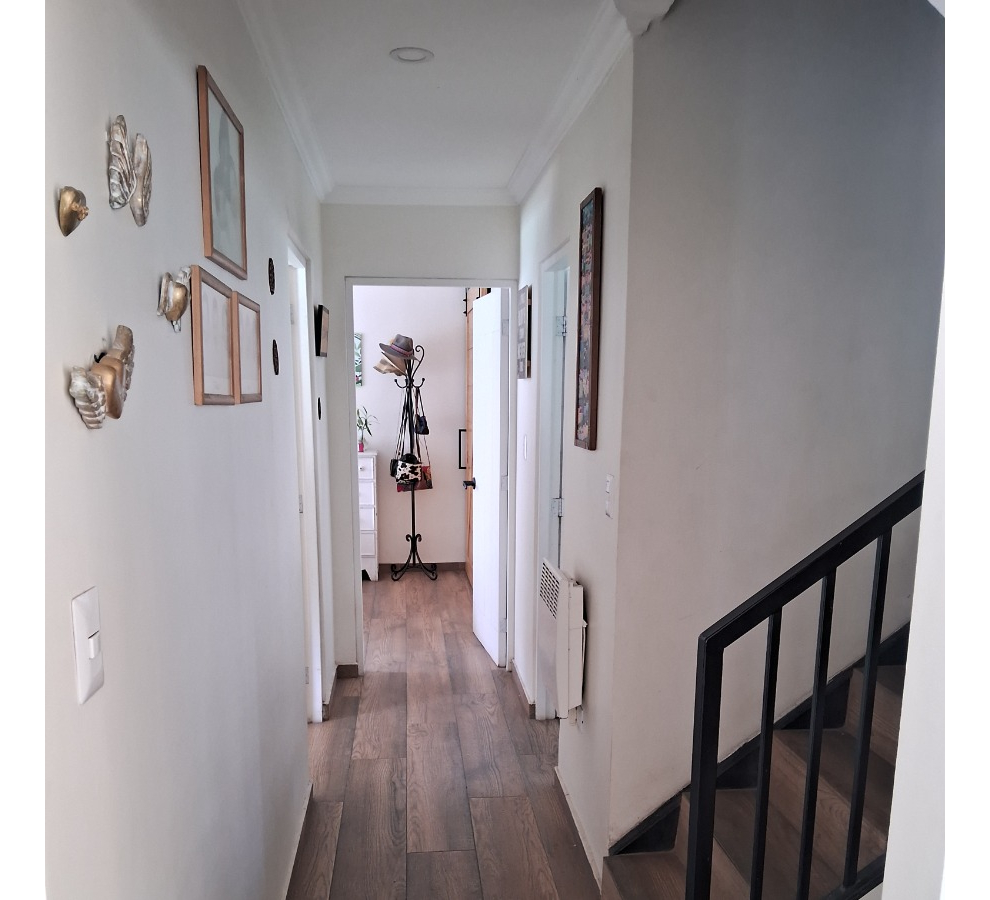 Venta Casa NO 3D en suite Walk-in cl&oacute;set 3B 2E 1B Metro Hernando de Magallanes - Las Condes