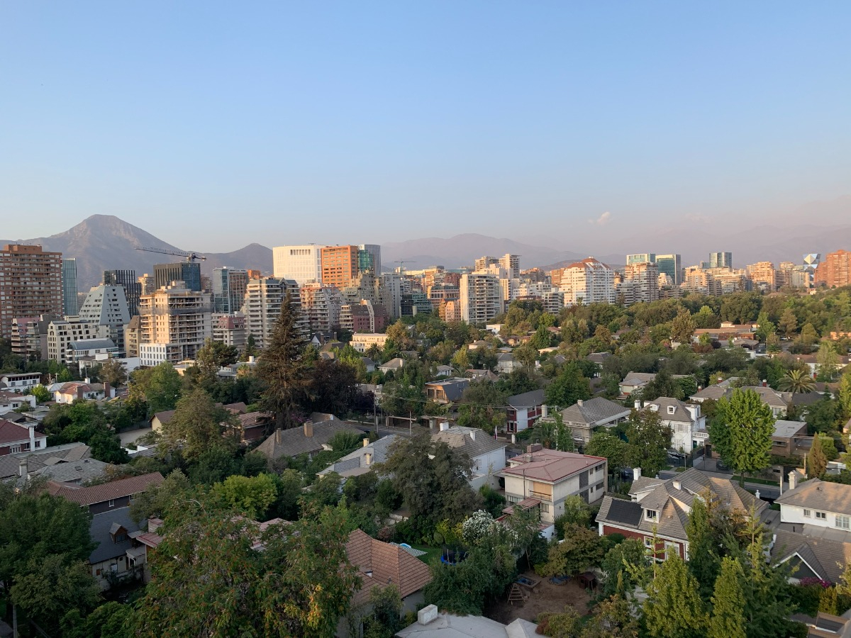 Arriendo Departamento 2D Metro Escuela Militar - Las Condes