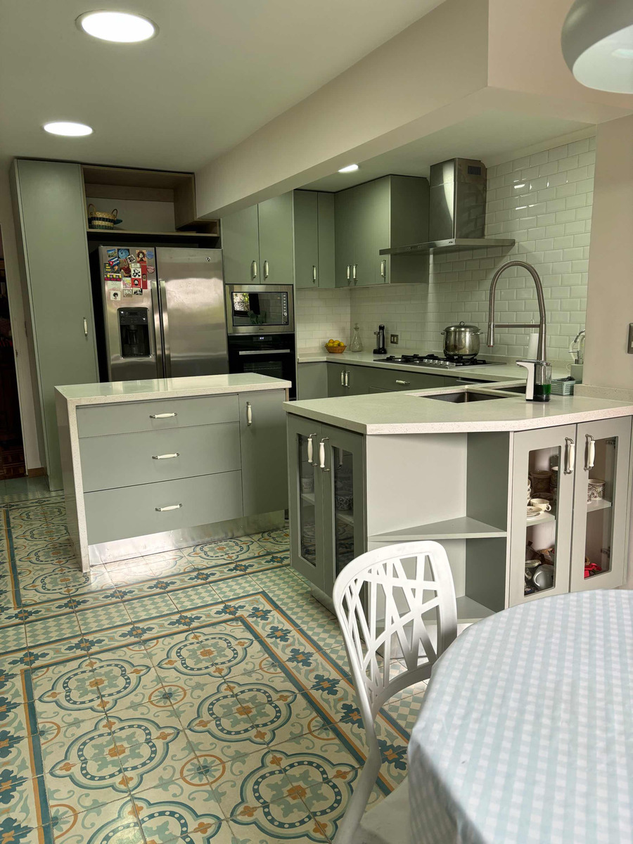 Arriendo Casa 5D 4B 3E Carlos Ossand&oacute;n - La Reina