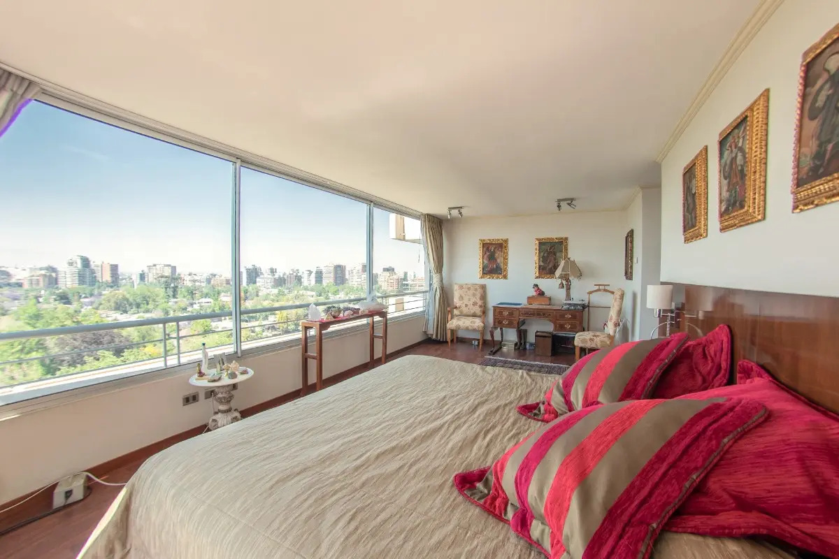 Venta Departamento 4D Metro Escuela Militar - Las Condes