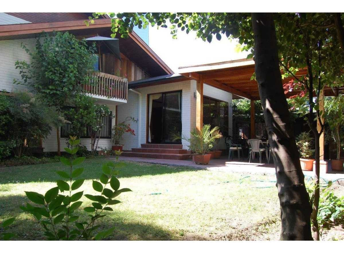 Venta Casa NOSP 6D en suite Walk-in cl&oacute;set 5B 3E 1B Pedro de Valdivia Norte - Providencia