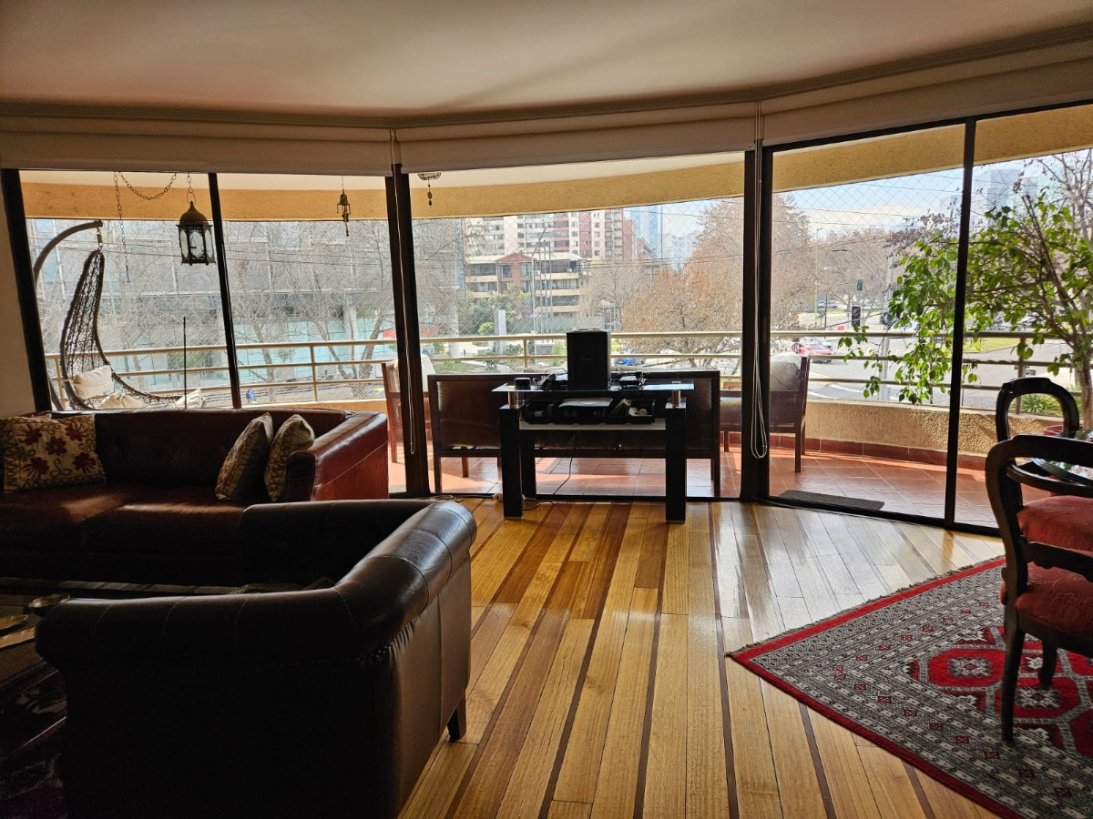 Venta Departamento SO 4D en suite Walk-in cl&oacute;set 3B 2E 1B Parque Arauco - Las Condes