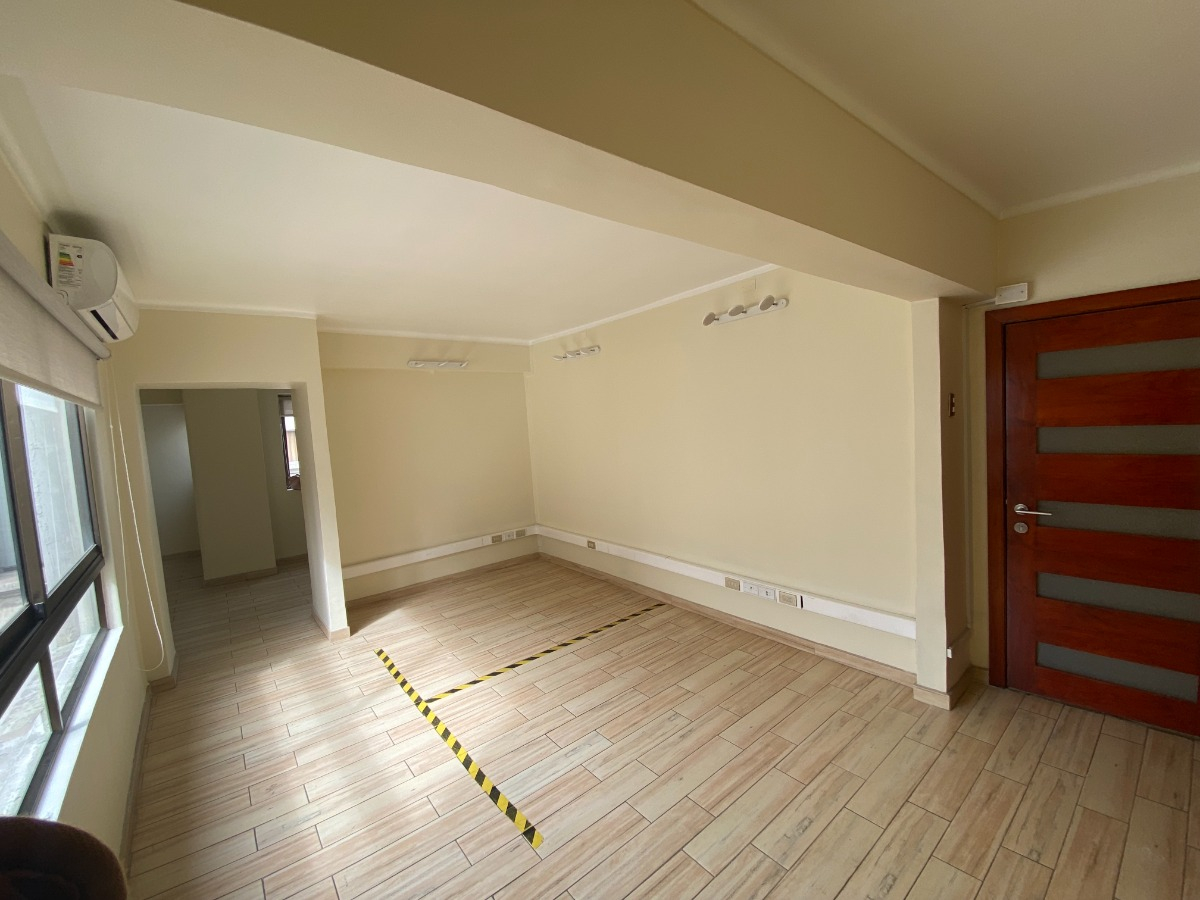Arriendo Oficina SO 2B Metro Tobalaba - Mall Costanera - Providencia