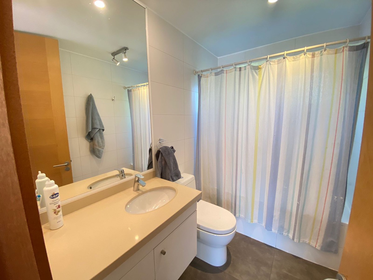 Venta Casa NO 6D en suite Walk-in cl&oacute;set 4B 4E 1B Chicureo - Colina