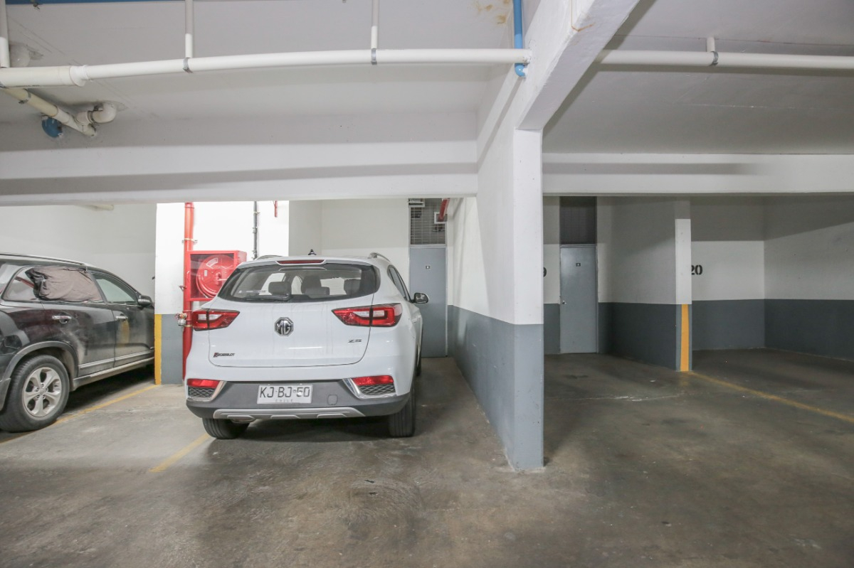 Arriendo Departamento NO 3D en suite Walk-in cl&oacute;set 2B 1E 1Bd Metro Monse&ntilde;or Eyzaguirre - &Ntilde;u&ntilde;oa