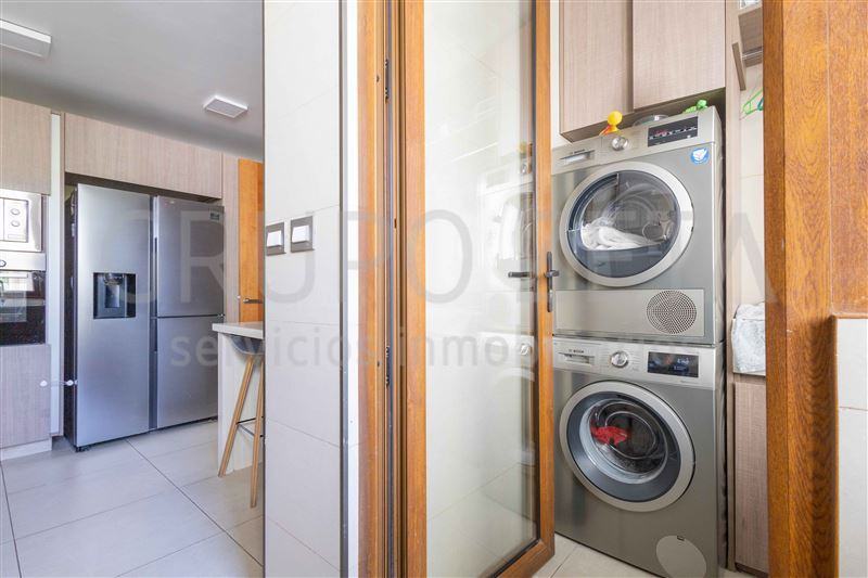 Venta Departamento Sur-Oriente 3D en suite Walk-in cl&oacute;set 3B 2E 1B P&iacute;o XI - Vitacura