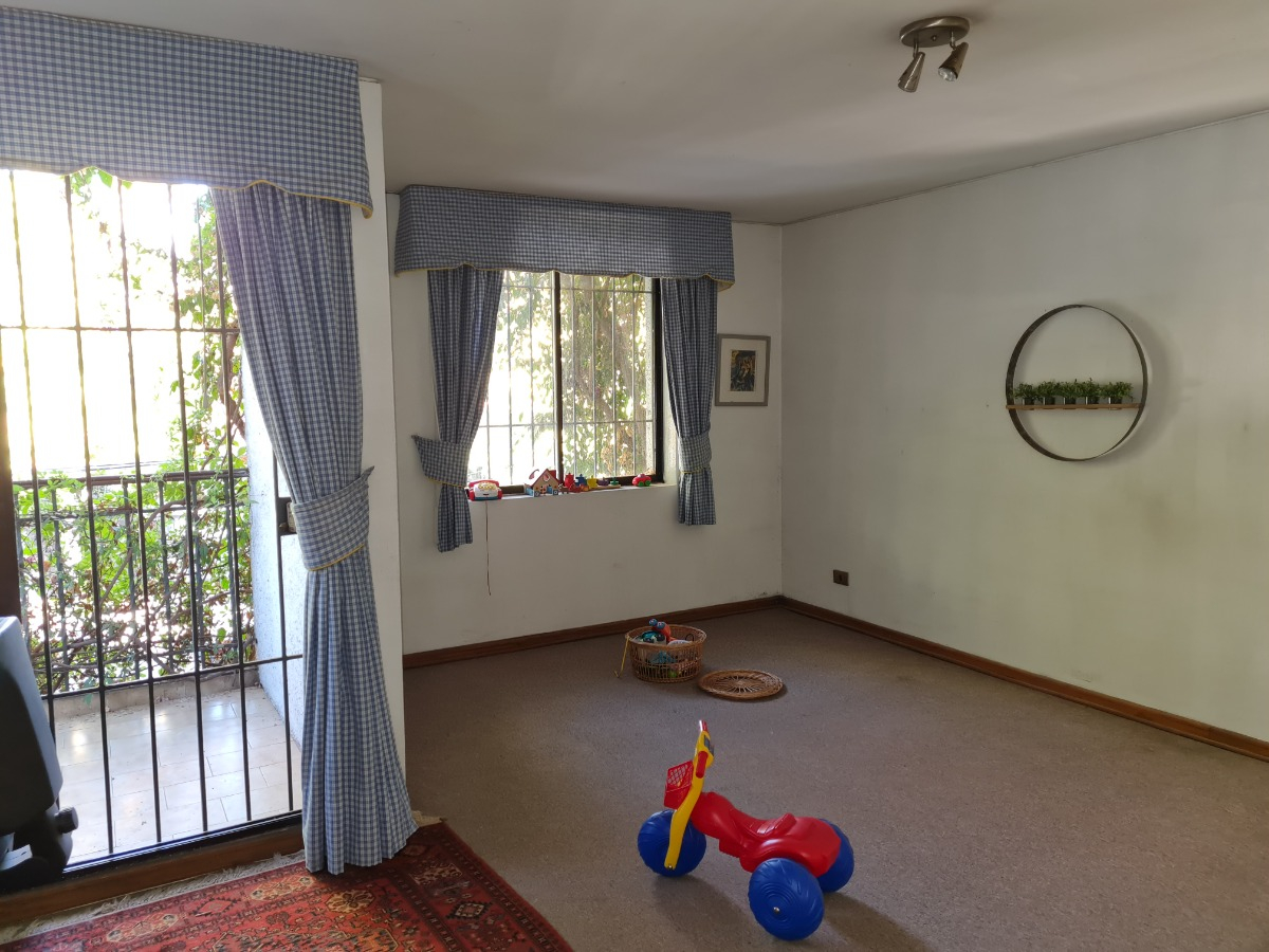 Venta Casa NO 5D en suite Walk-in cl&oacute;set 4B 2E 1B La Dehesa - Lo Barnechea