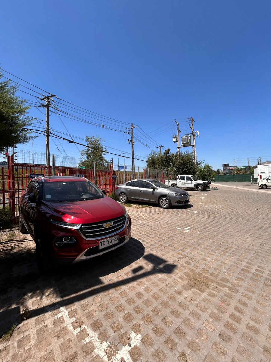 Arriendo Sitio Industrial De 7.100 M2 Con Edificio Y Bodega