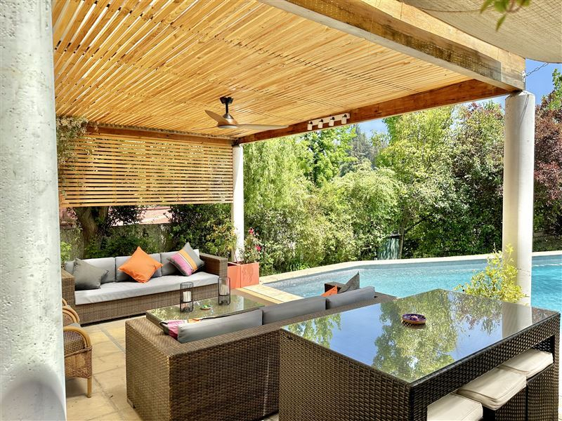 Arriendo Casa Todas 4D 6B 6E 2B El Huinganal - Lo Barnechea