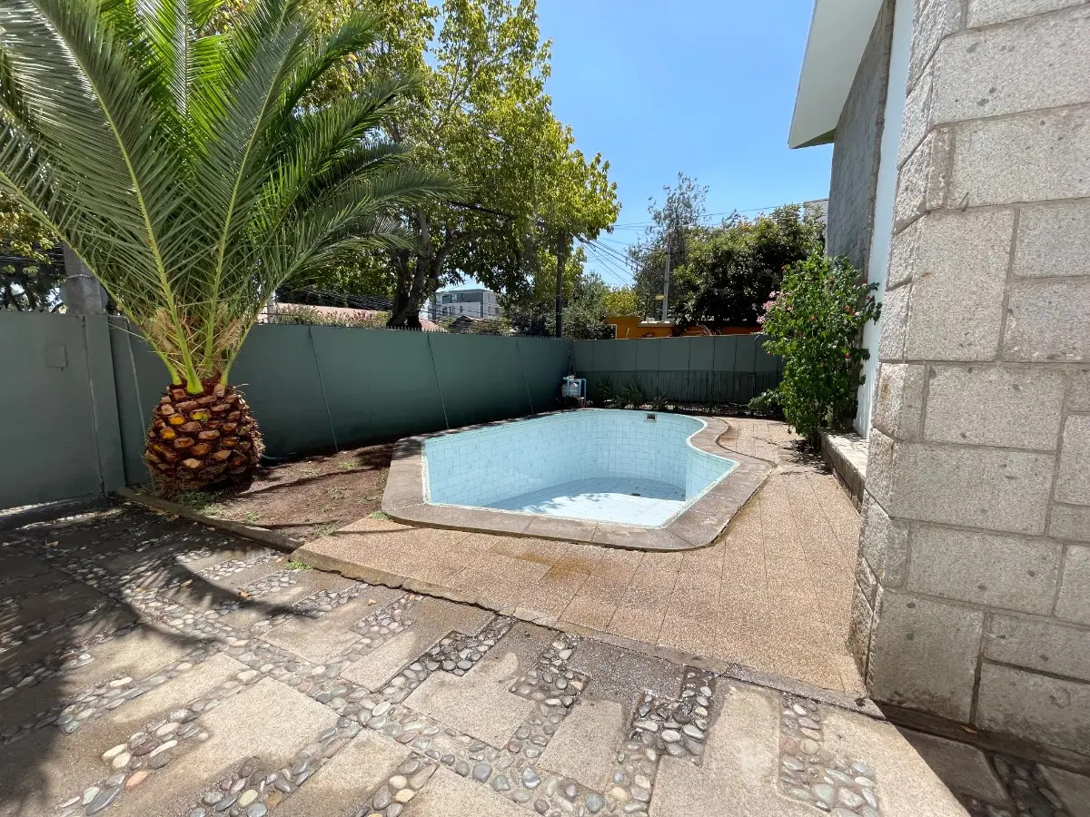Venta Casa NOSP 4D en suite 3B 2E 1B Villa Frei - &Ntilde;u&ntilde;oa