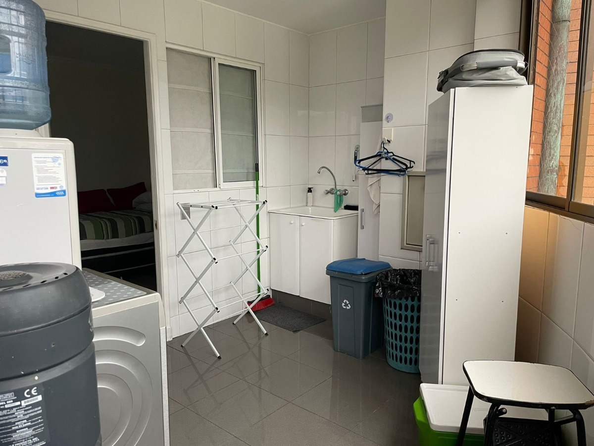 Venta Departamento SO 2D en suite Walk-in cl&oacute;set 3B 3E 1B Lo Curro - Vitacura