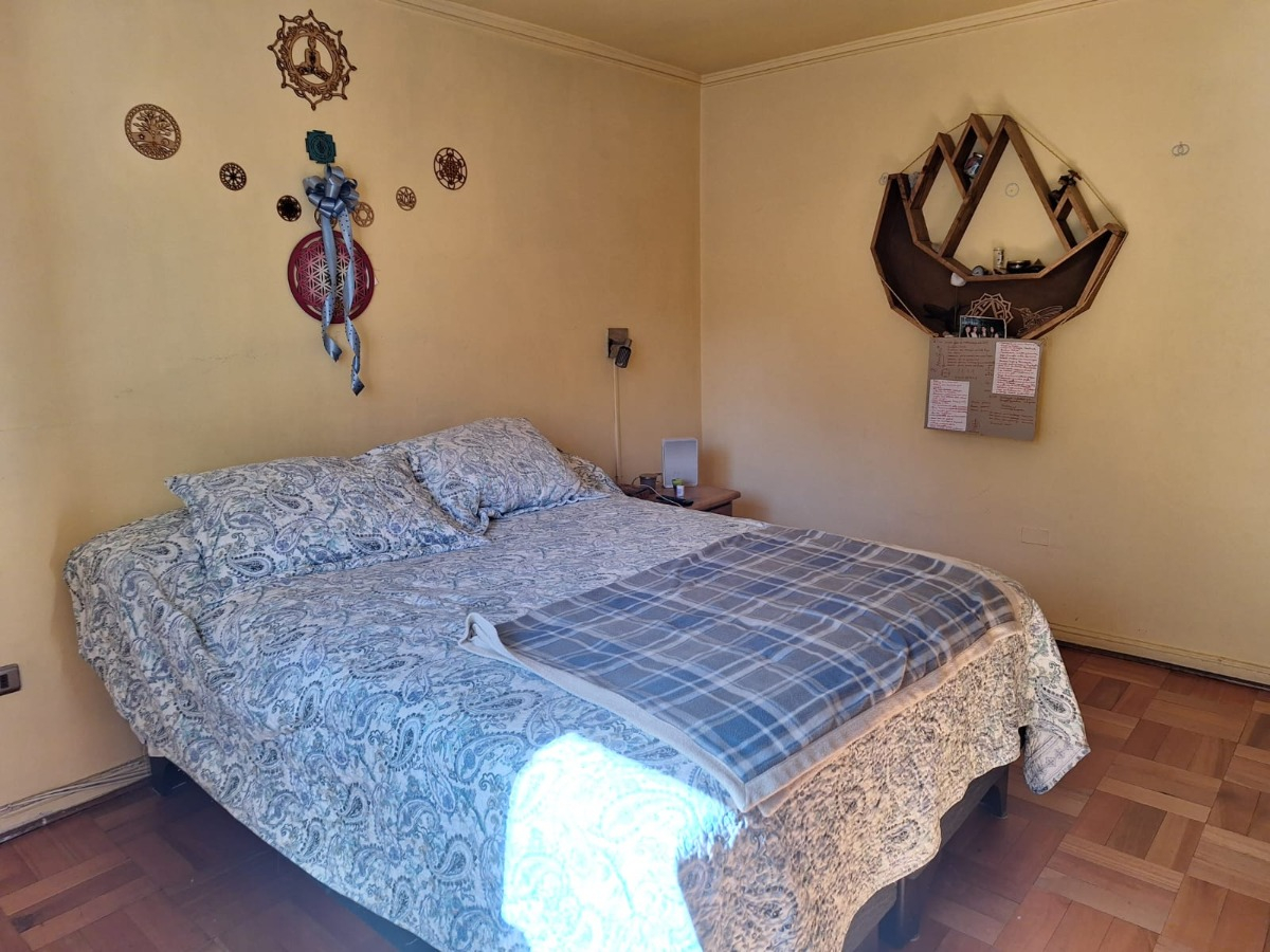 Arriendo Casa 3D 2B 2E 1B Barrio El Golf - Las Condes