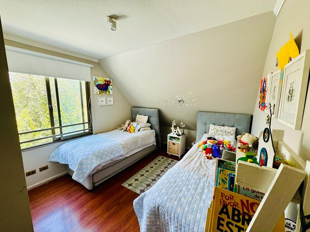 Venta Casa NO 4D en suite Walk-in cl&oacute;set 3B 2E 1B La Dehesa - Lo Barnechea