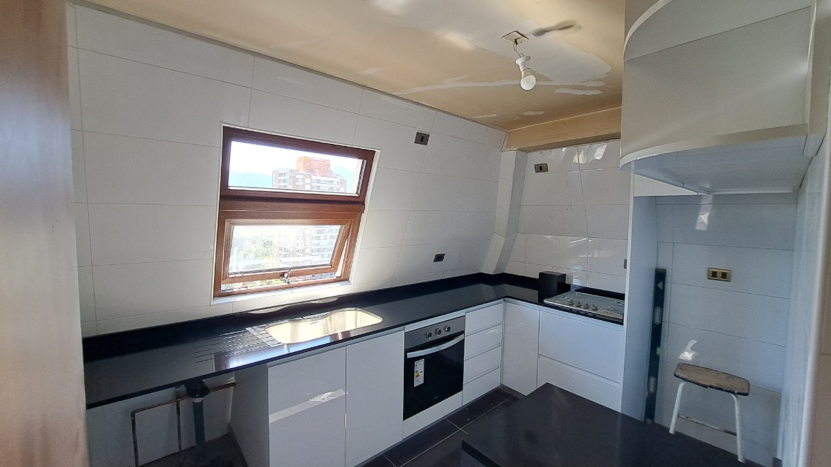 Arriendo Departamento NO 2D 2B 1E 1B Metro Escuela Militar - Las Condes